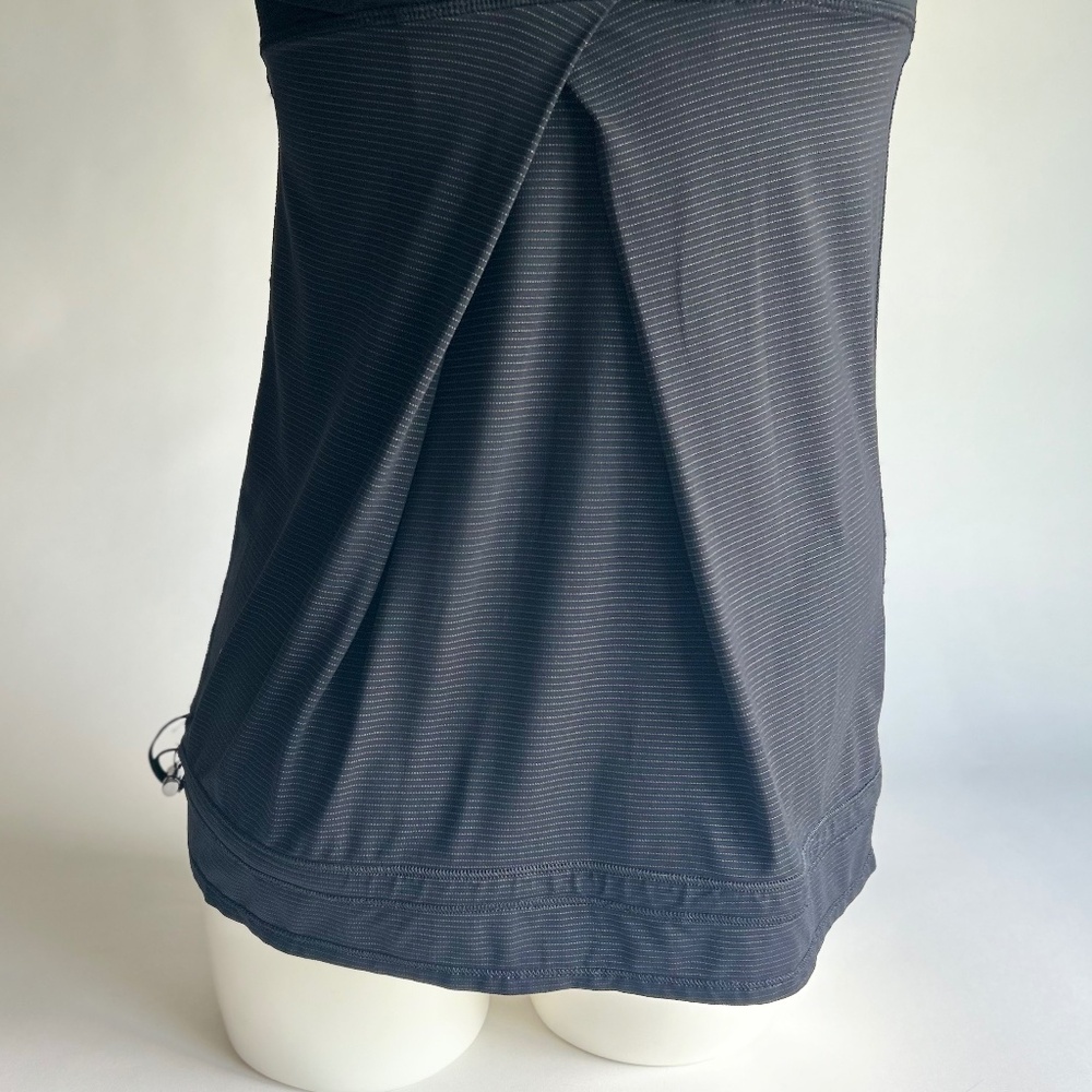 New Lululemon Black Polyester Sleeveless Top size 4 - Picture 8 of 14